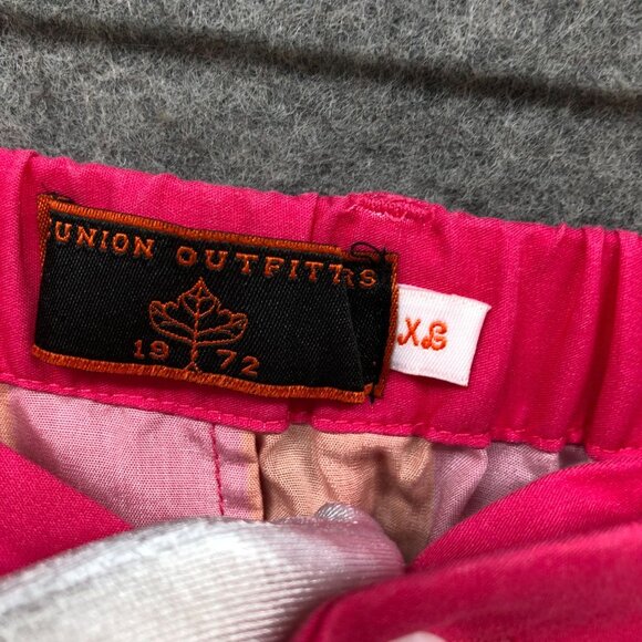 Reunion Outfitters Tencel Shorts Mens XL Pink Orange Stripe Lightweight Colorful - Picture 8 of 9